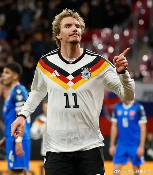 世界杯激战正酣德国队暗藏变阵奇招 乒乓球国乒新星横空出世
